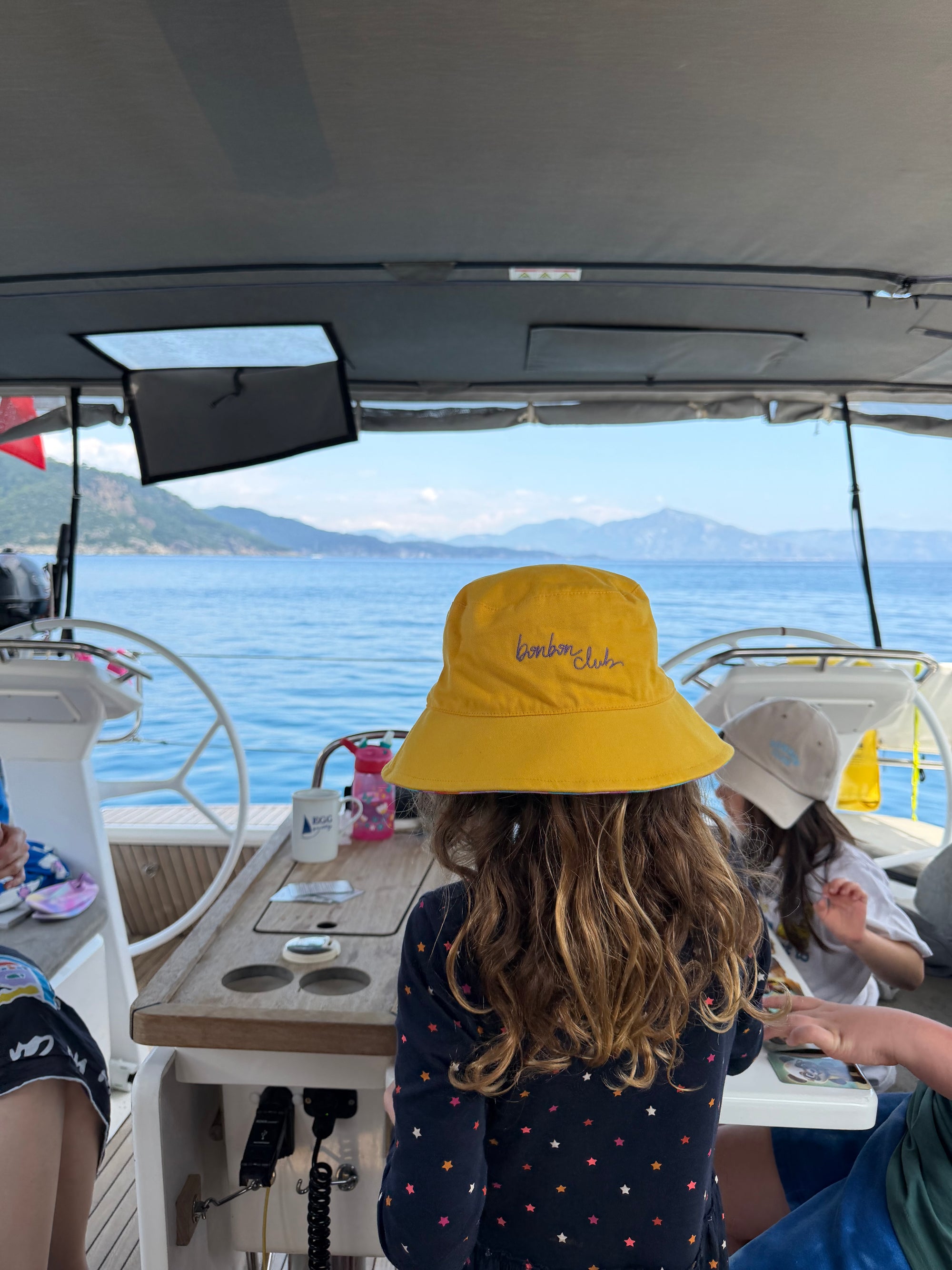 Sunshine reversible Bucket