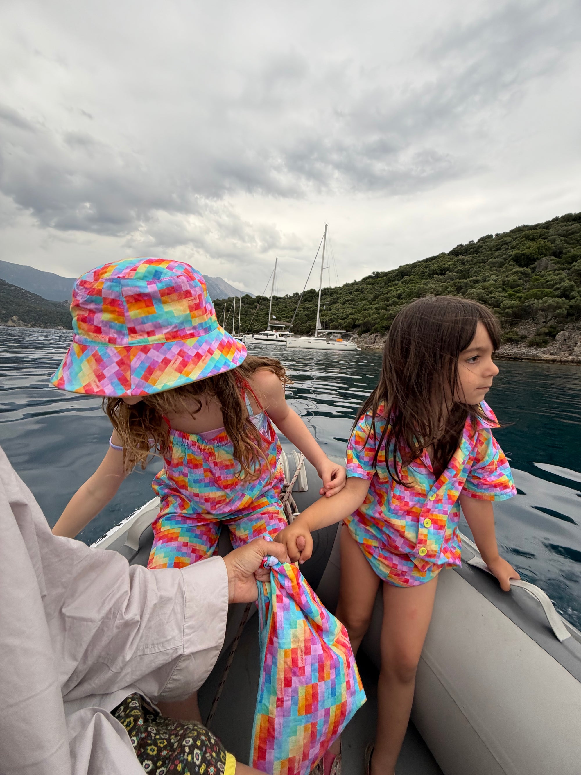 Sunshine reversible Bucket