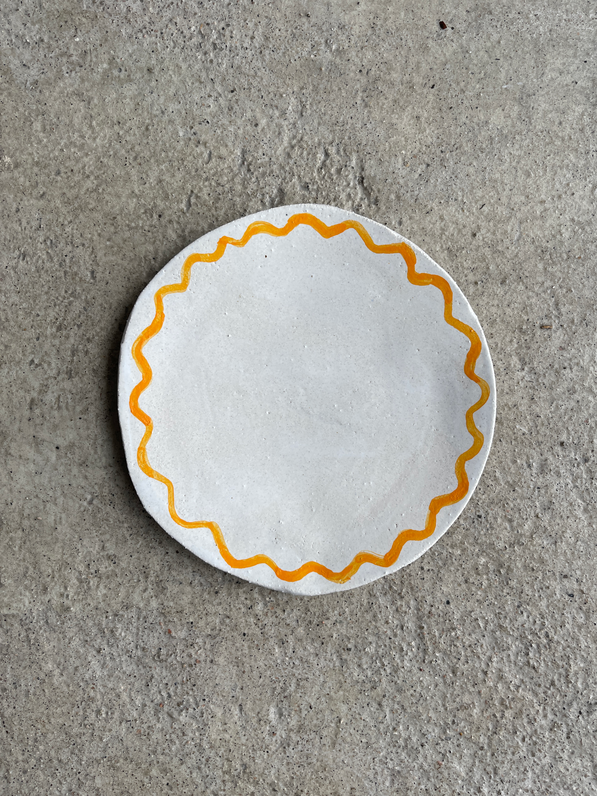 Medium Orange Waves Plate